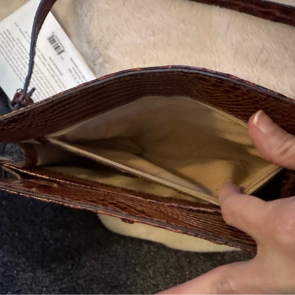 Brahmin Melbourne Alonna Pecan Crossbody - Picture 4 of 6